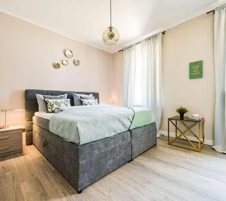 Apartment Suite A Lägenhet *