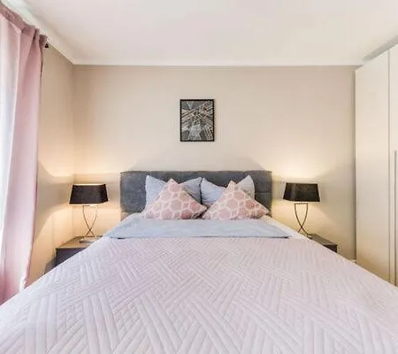 Apartment Suite A Lägenhet Bad Camberg