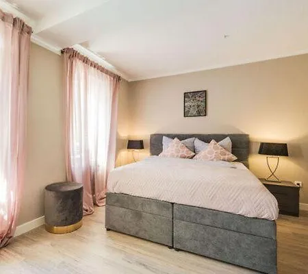Apartment Suite A Bad Camberg
