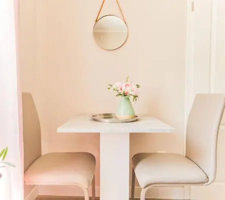 Apartment Suite A Lägenhet Bad Camberg